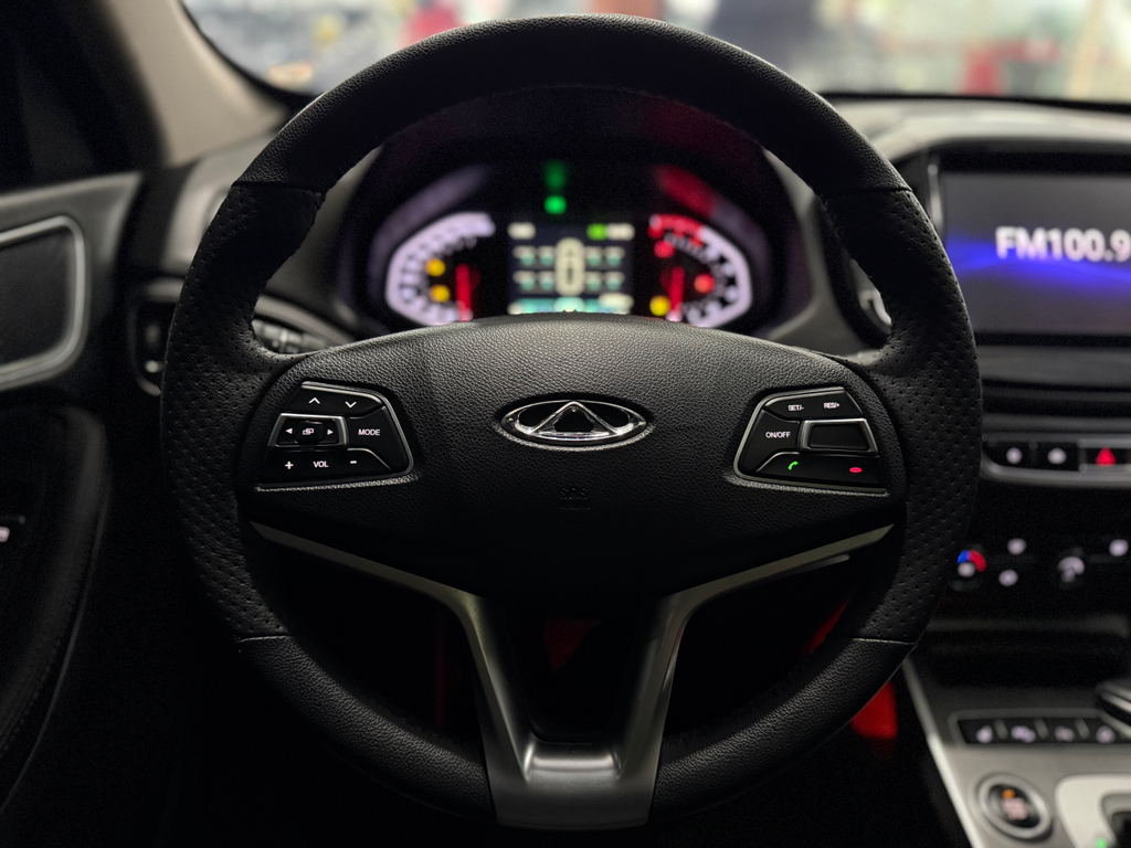 Chery Tiggo 7 Preto