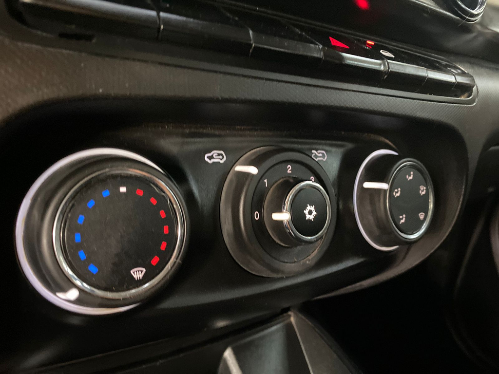 Fiat Argo Prata