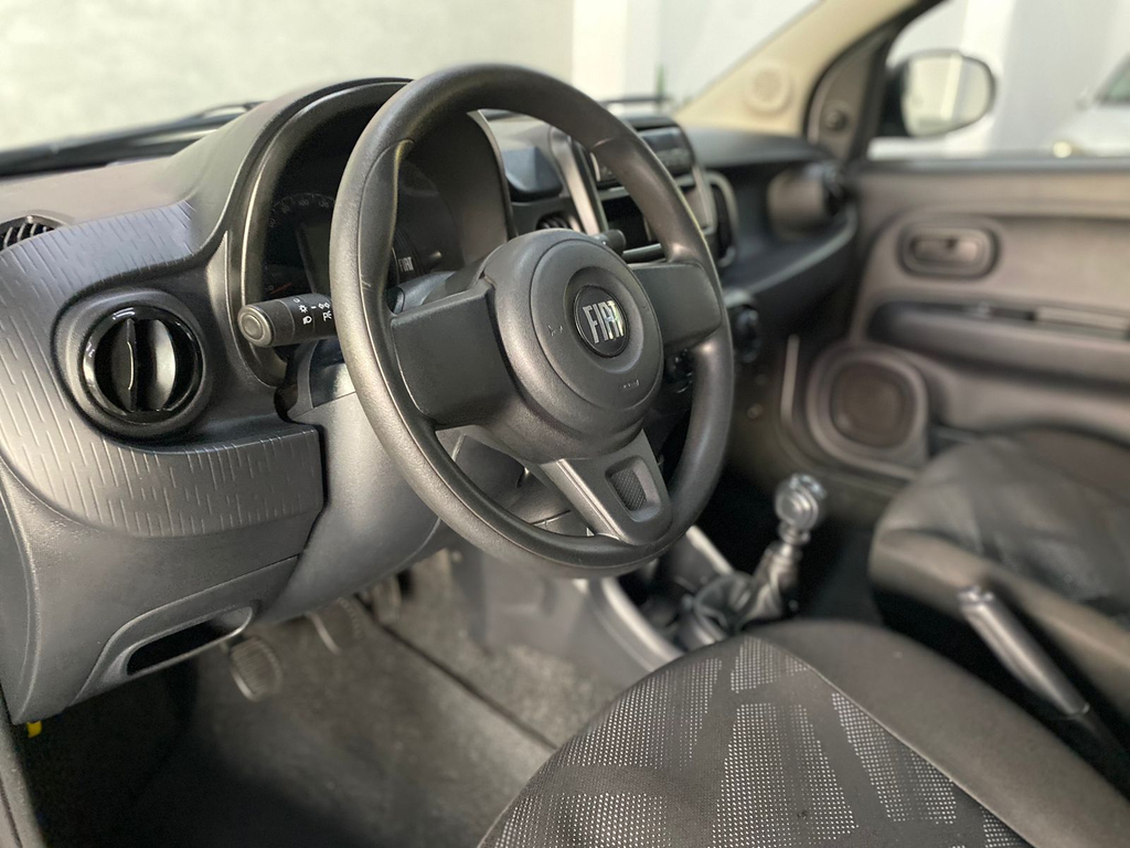 Fiat MOBI LIKE Prata