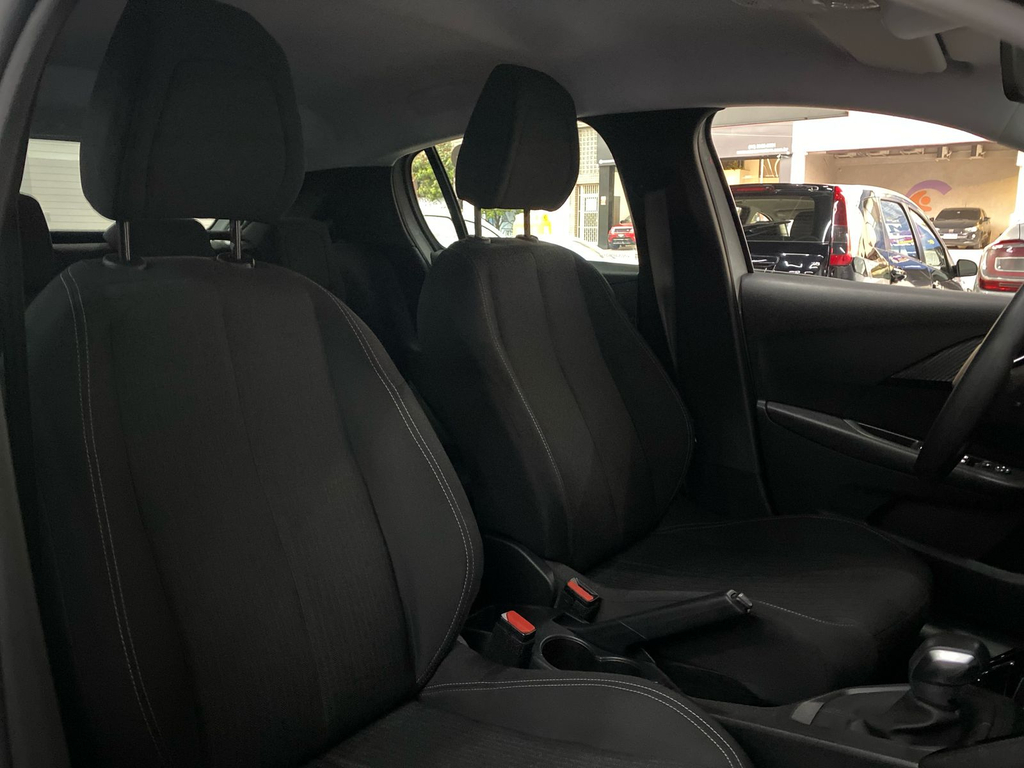 Peugeot 208 Branco