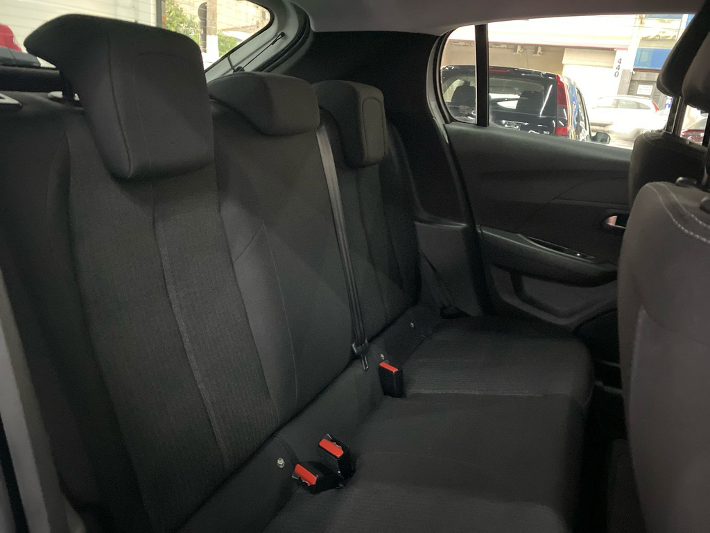 Peugeot 208 Branco