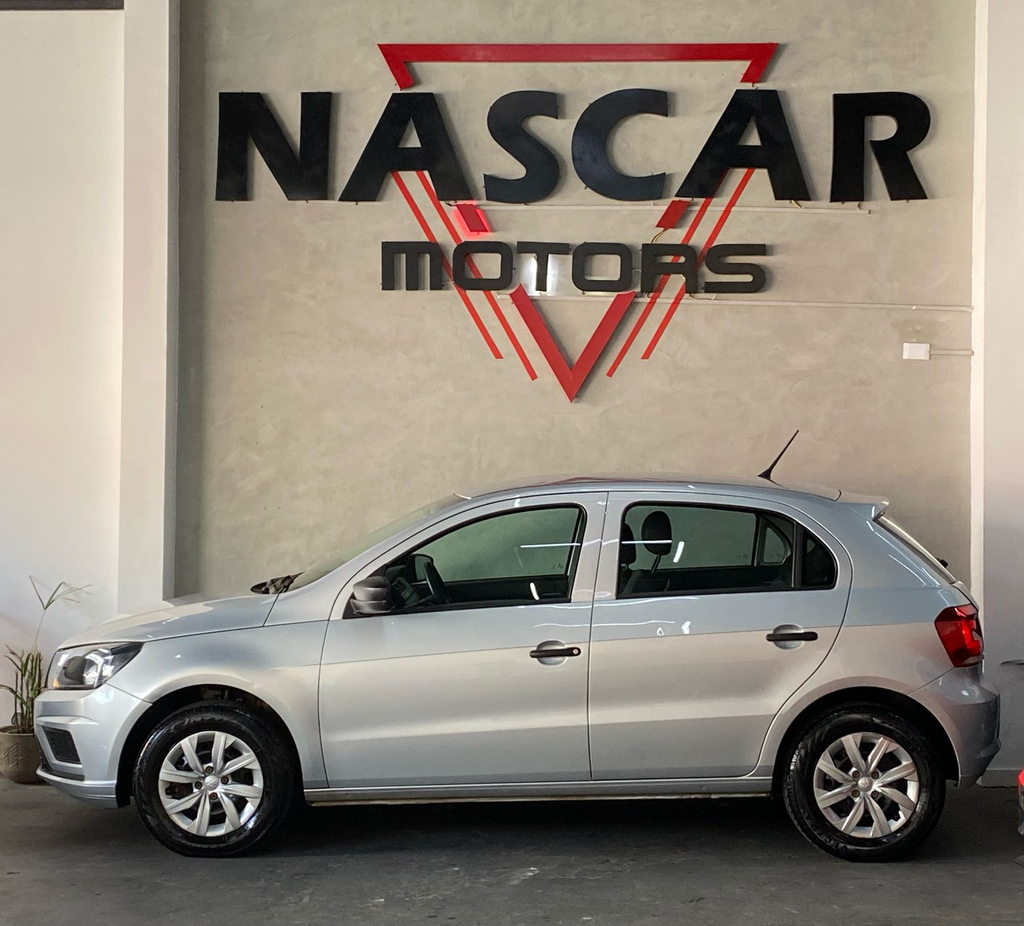 Volkswagen Gol Prata