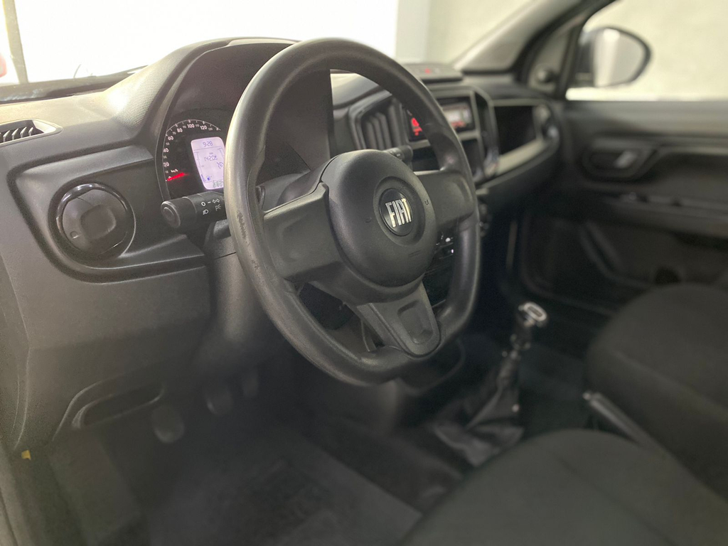 Fiat Strada Branco
