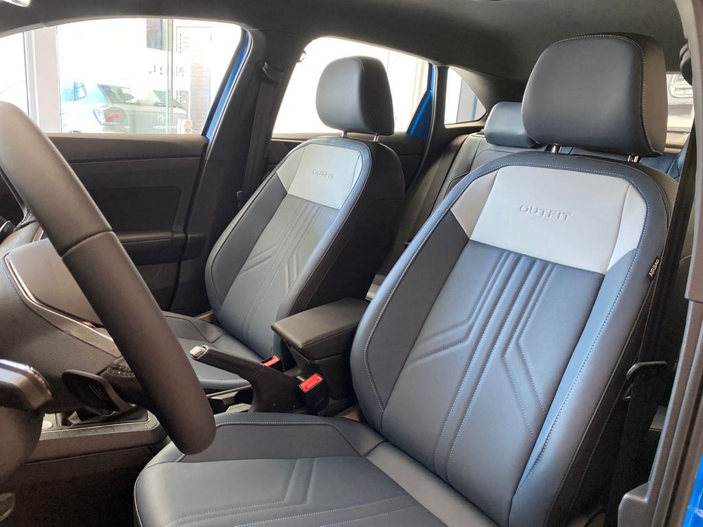 Volkswagen Nivus Azul