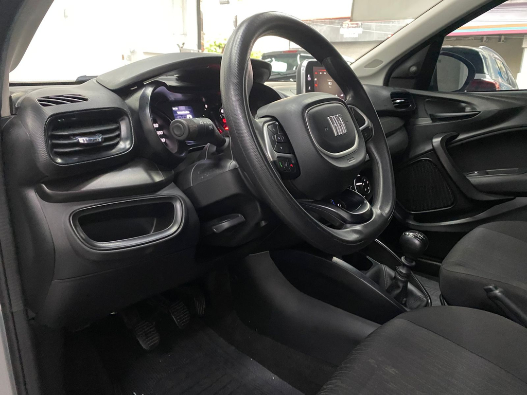 Fiat Argo Prata