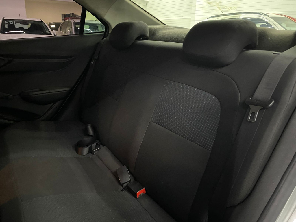 Chevrolet Prisma Prata