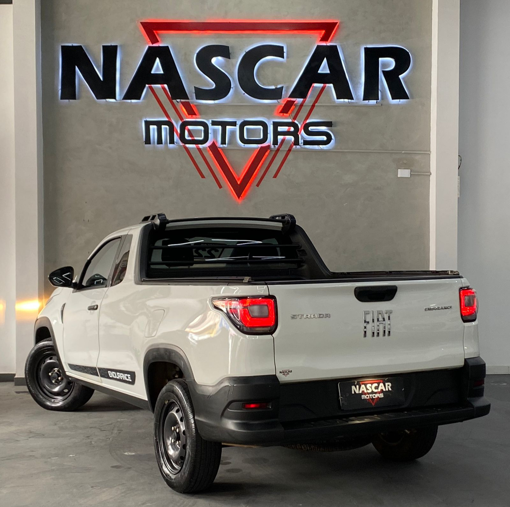 Fiat Strada Branco