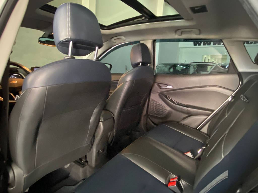 Chevrolet Tracker Branco