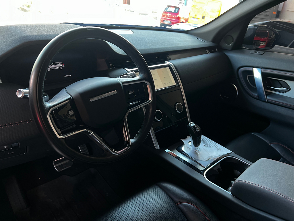 Land Rover Discovery Sport Preto