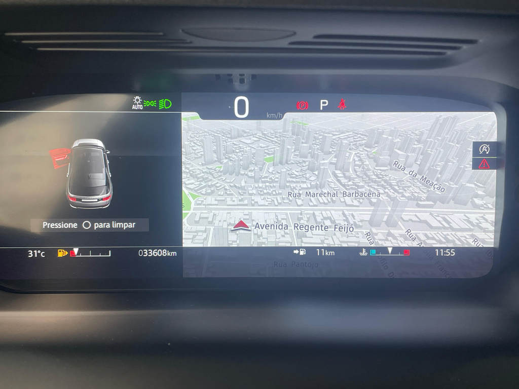 Land Rover Discovery Sport Preto