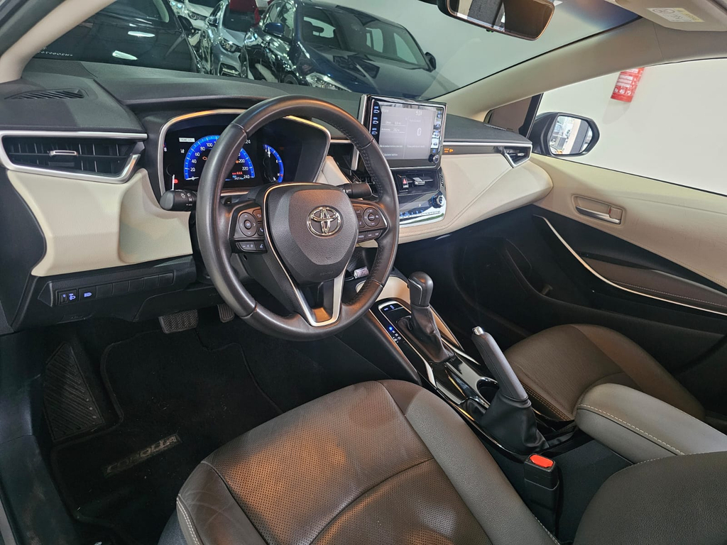 Toyota Corolla Cinza