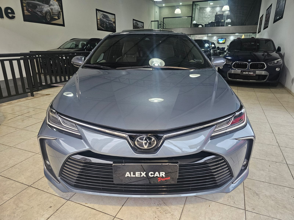 Toyota Corolla Cinza