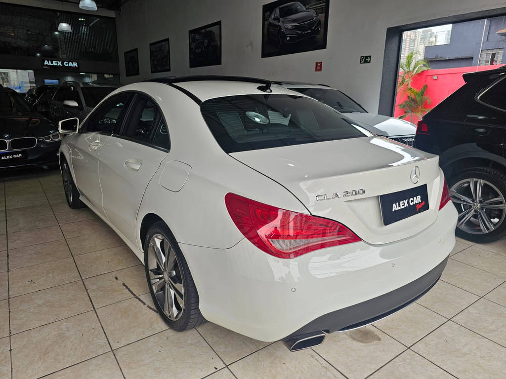 Mercedes Benz CLA-200 Branco