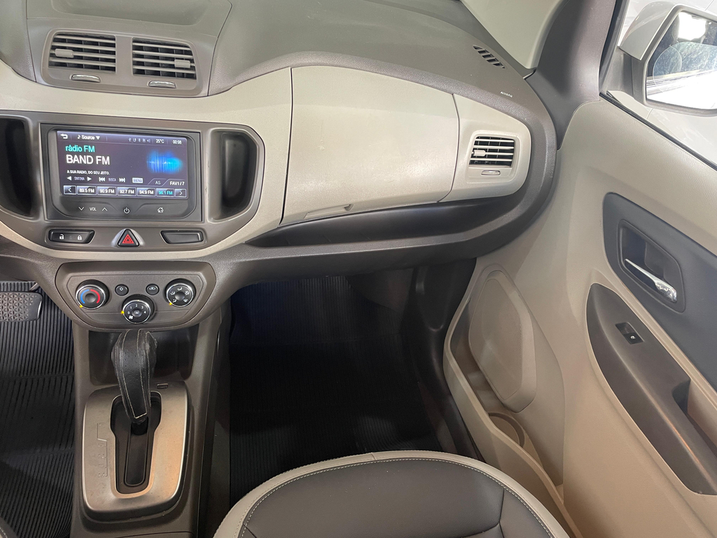 Chevrolet Spin Branco