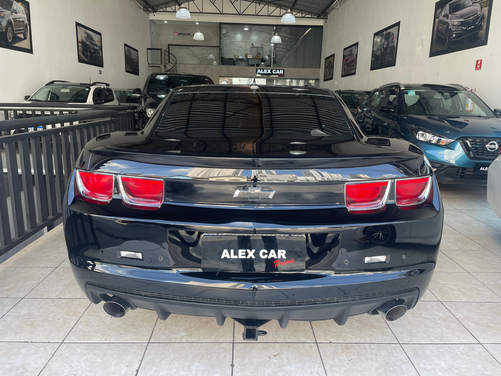Chevrolet Camaro Preto