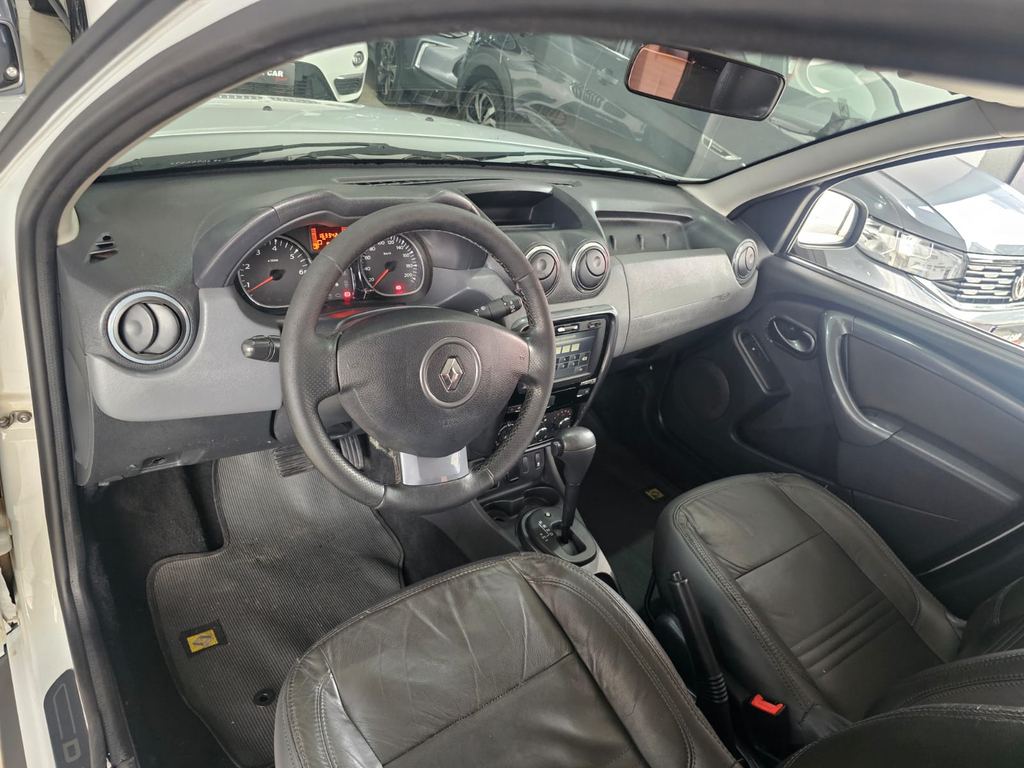 Renault Duster Branco