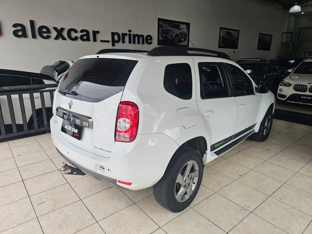 Renault Duster Branco