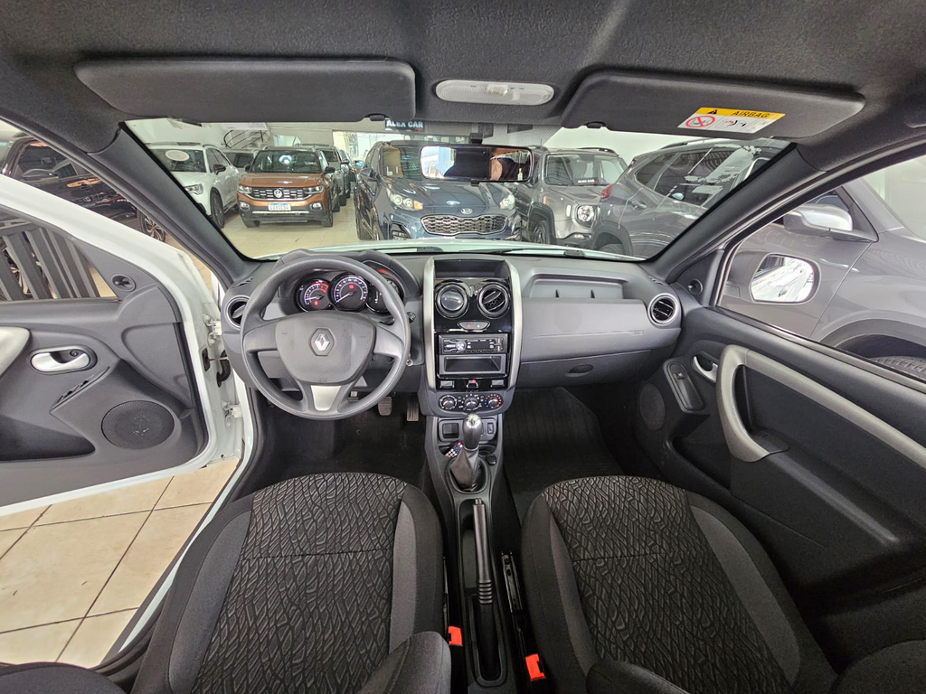 Renault Oroch Branco