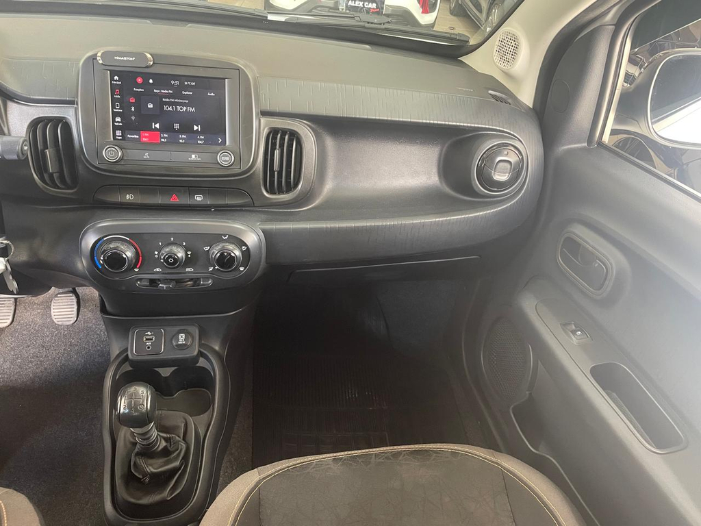 Fiat Mobi Branco