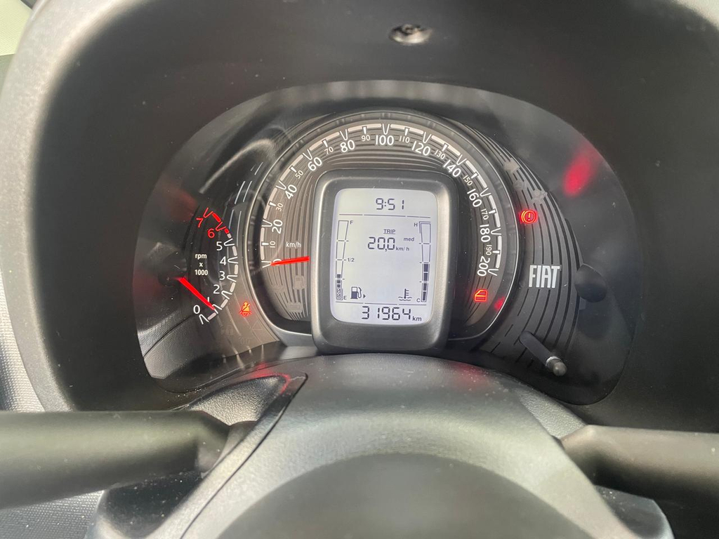 Fiat Mobi Branco