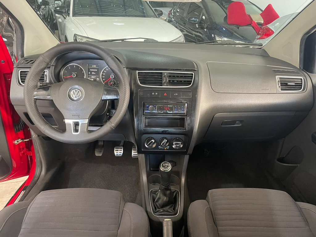 Volkswagen CrossFox Vermelho