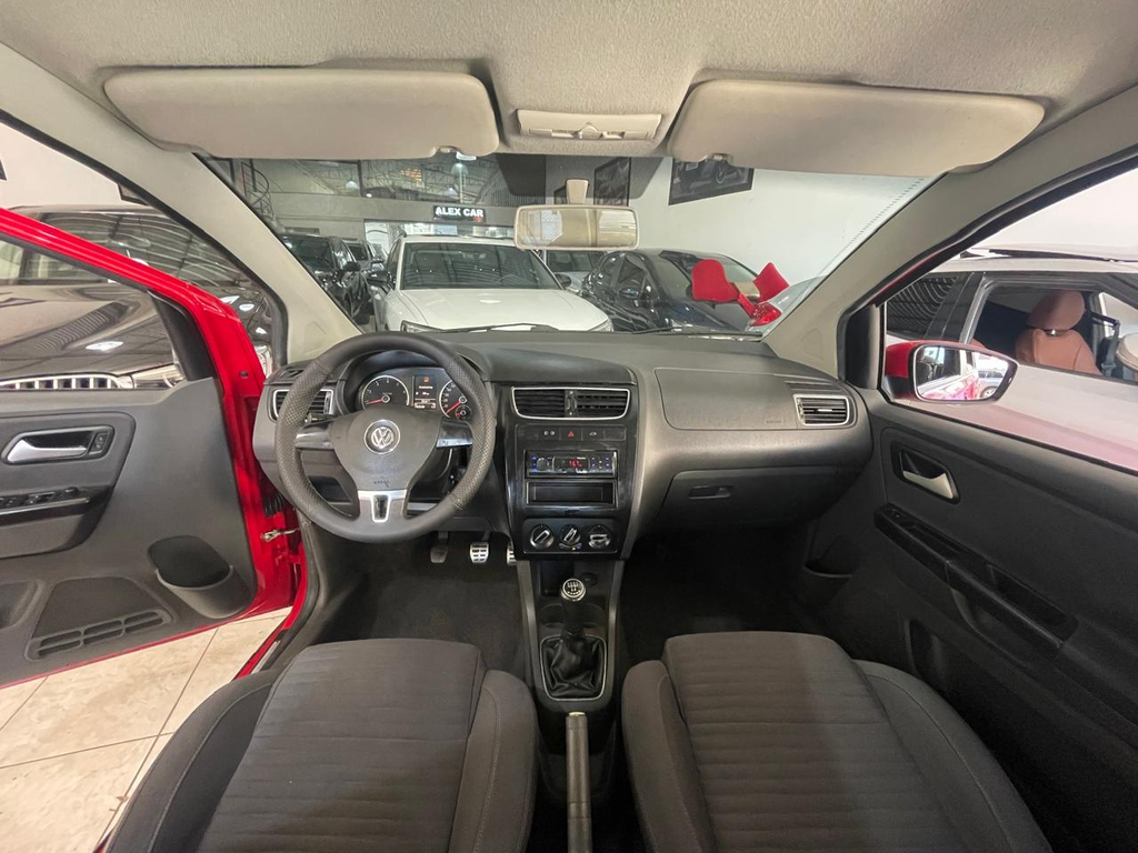 Volkswagen CrossFox Vermelho