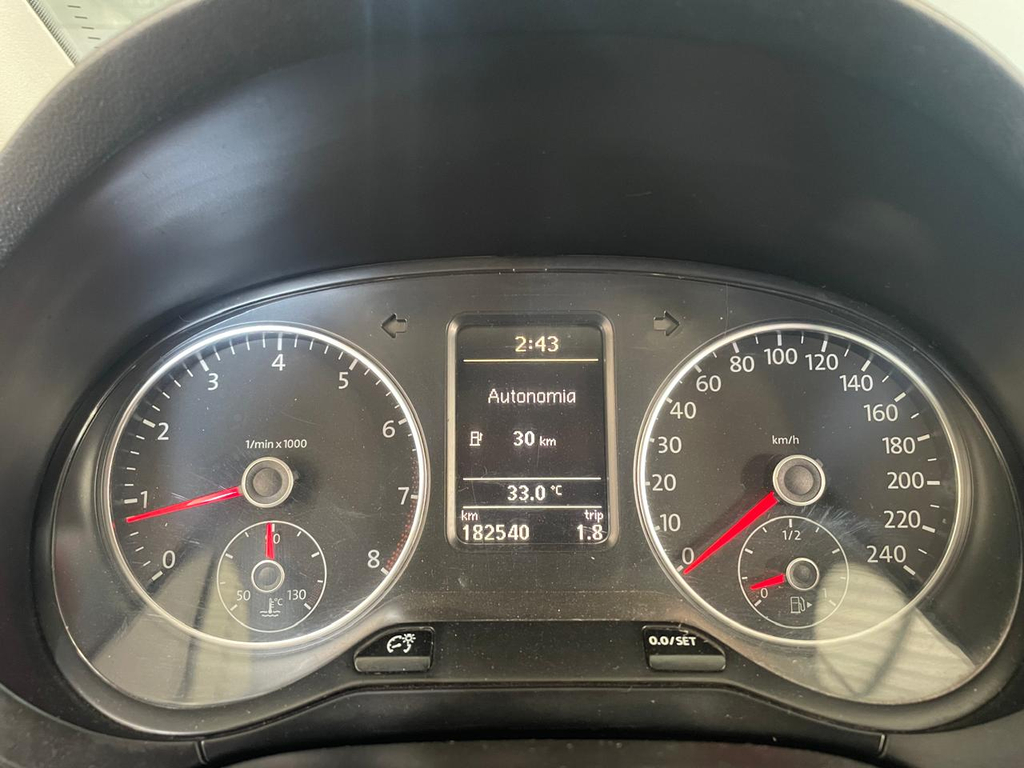 Volkswagen CrossFox Vermelho