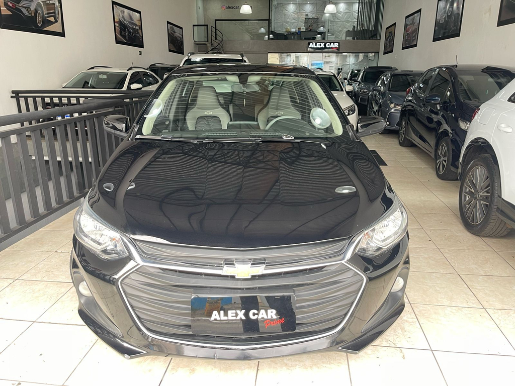 Chevrolet Onix Sedan Preto