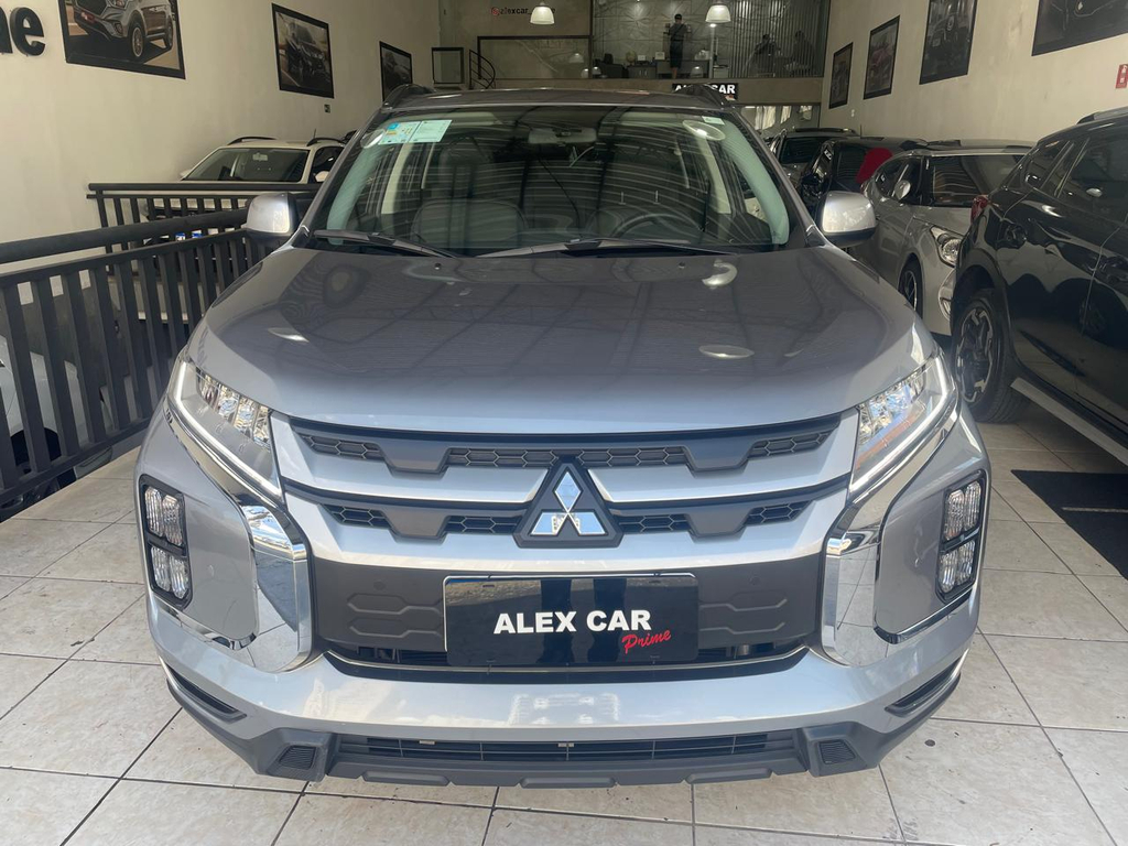 Mitsubishi Outlander Sport Prata