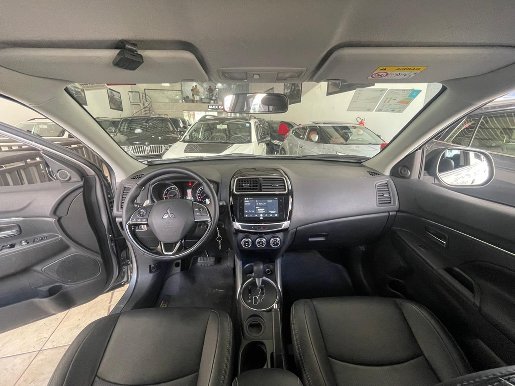 Mitsubishi Outlander Sport Prata