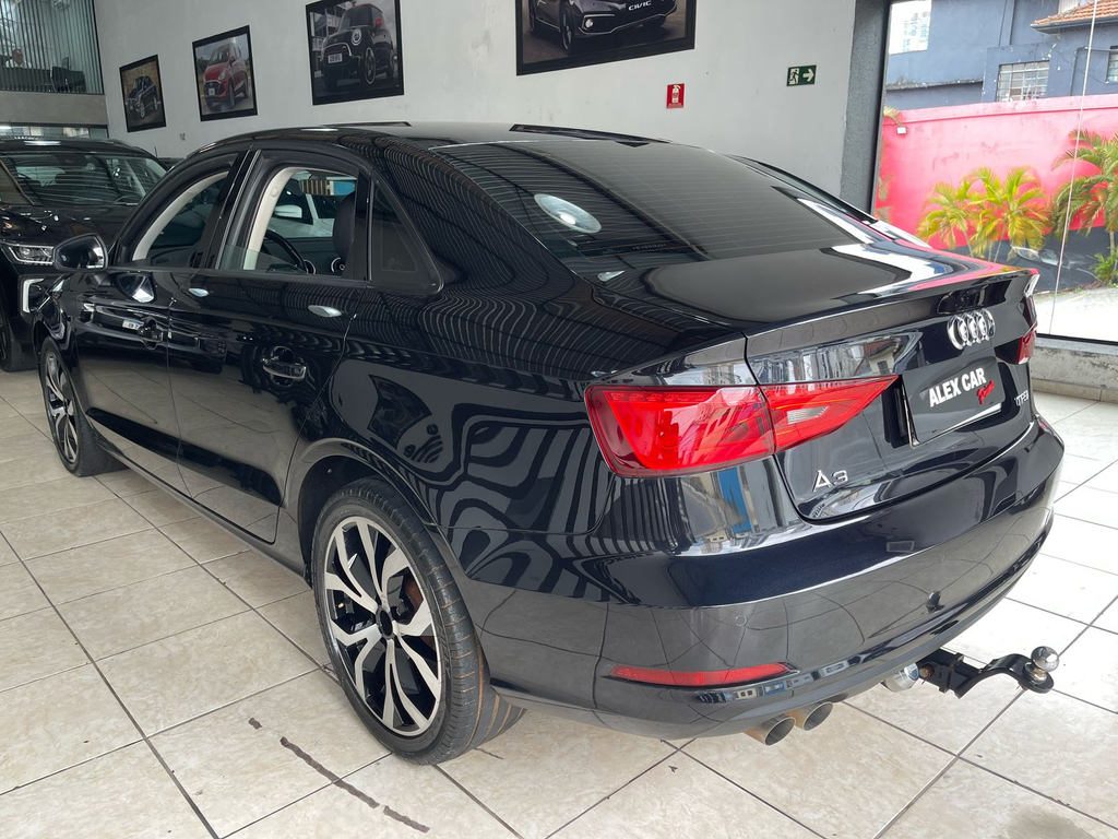 Audi A3 Sedan Preto