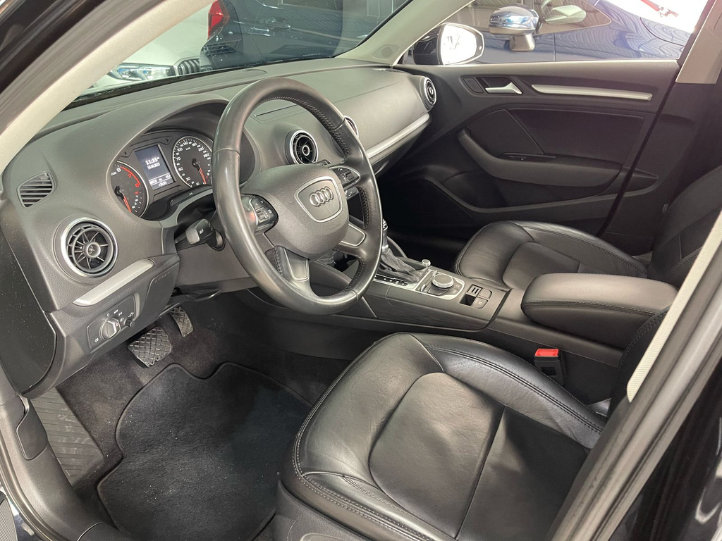 Audi A3 Sedan Preto