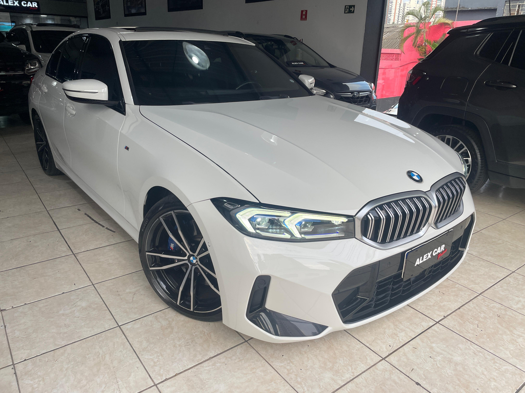 BMW 320i Branco