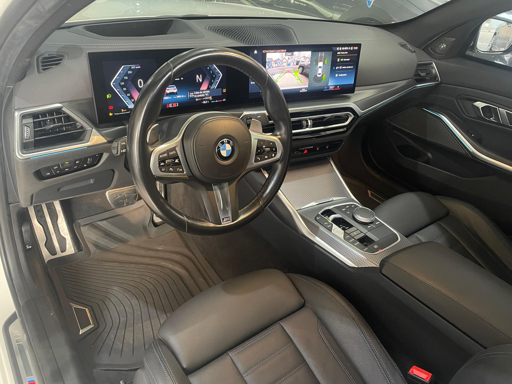 BMW 320i Branco