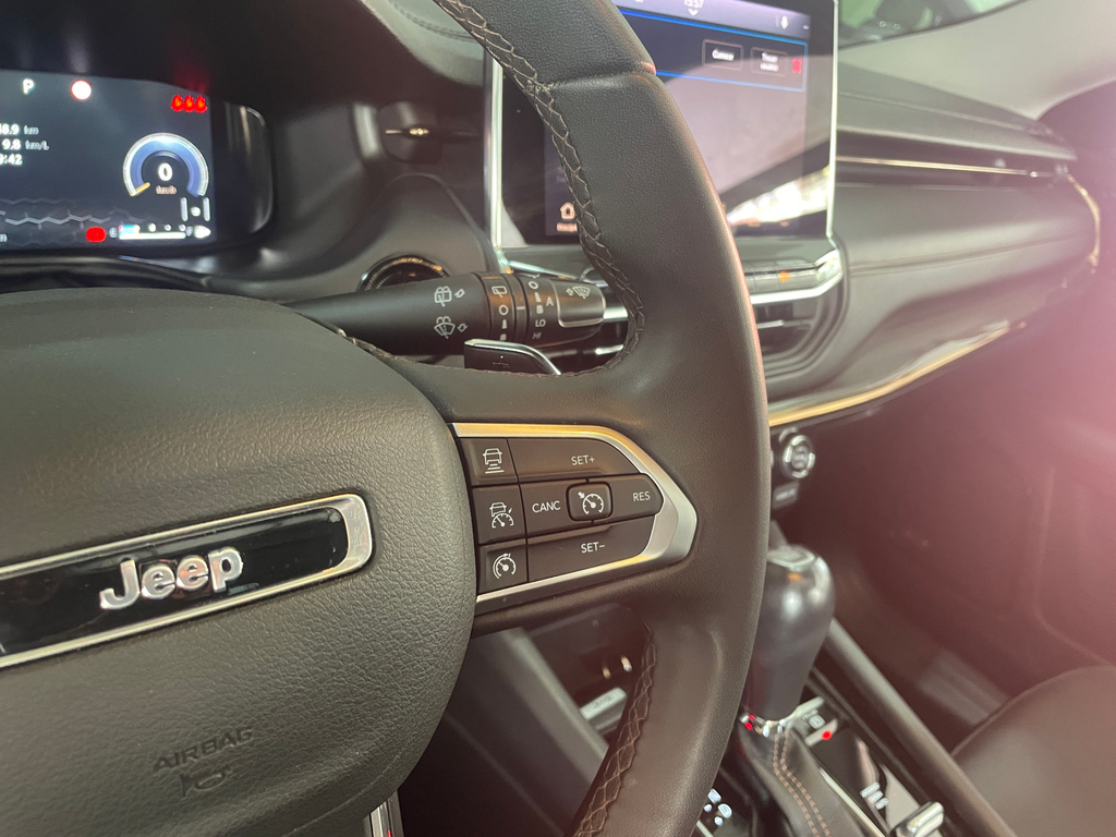 Jeep Compass Cinza