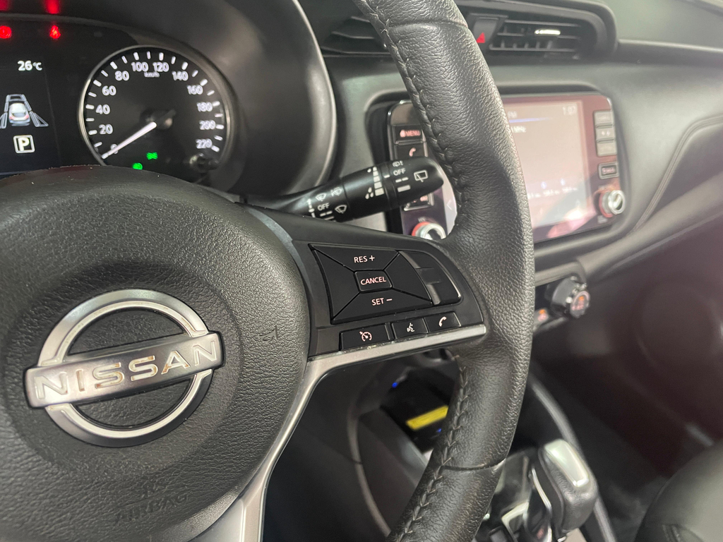 Nissan Kicks Azul