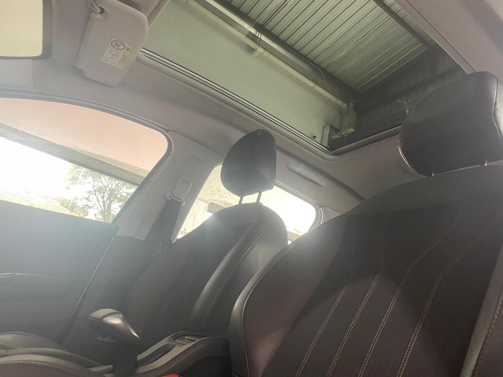 Peugeot 2008 Prata