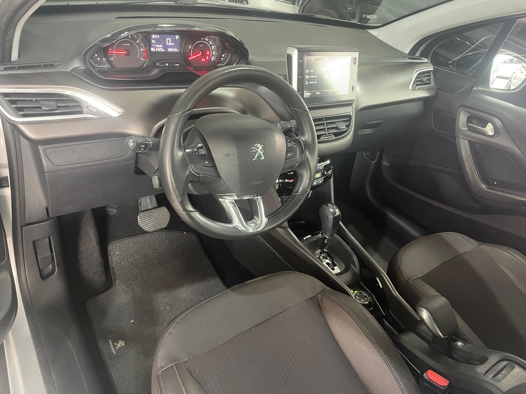Peugeot 2008 Prata