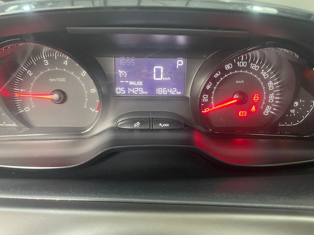Peugeot 2008 Prata