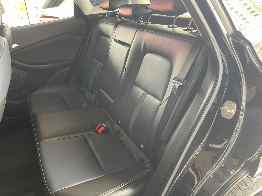 Chevrolet Tracker Preto