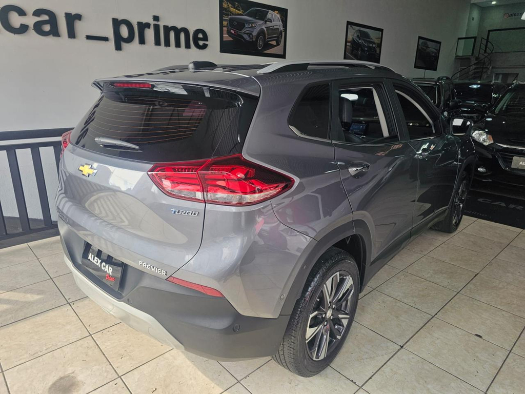 Chevrolet Tracker Cinza