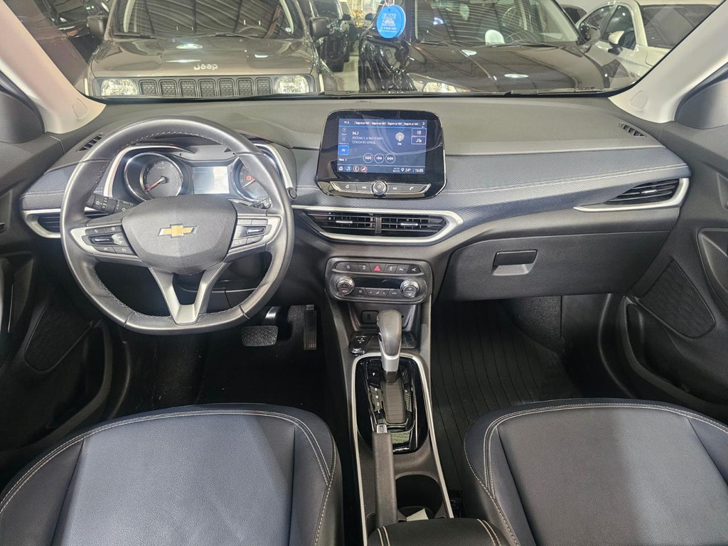 Chevrolet Tracker Cinza
