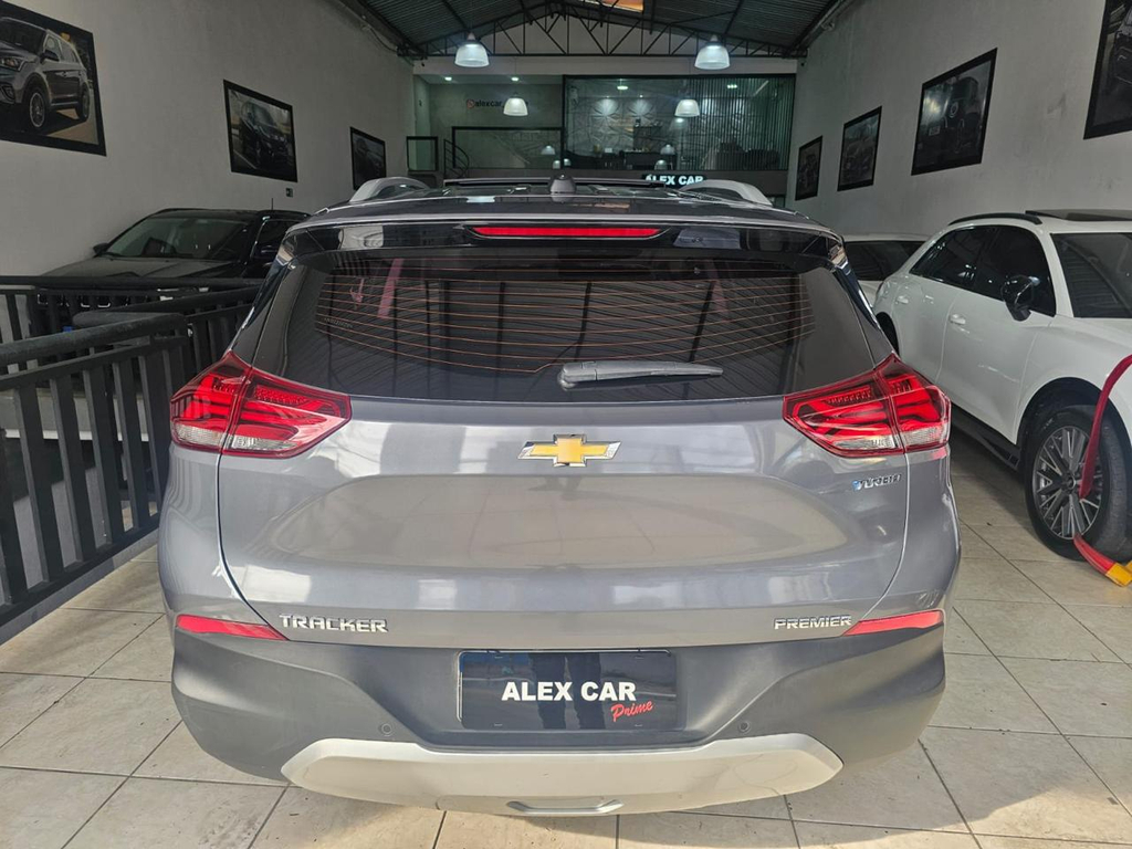 Chevrolet Tracker Cinza