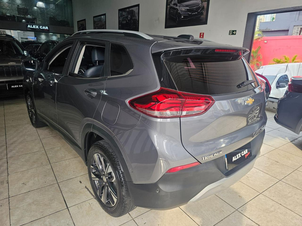 Chevrolet Tracker Cinza