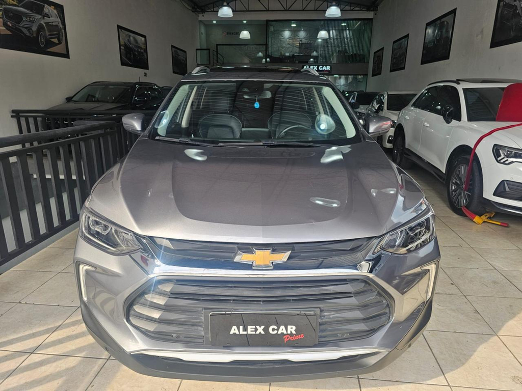 Chevrolet Tracker Cinza