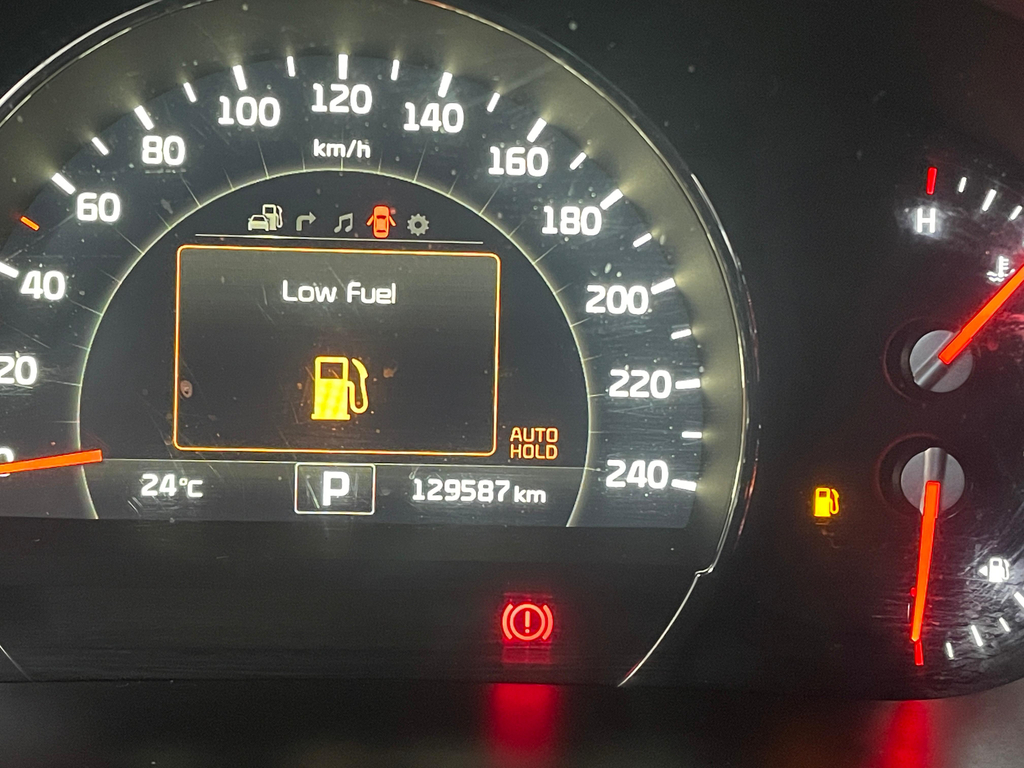 Kia Sorento Cinza