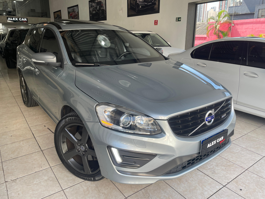 Volvo XC60 Prata