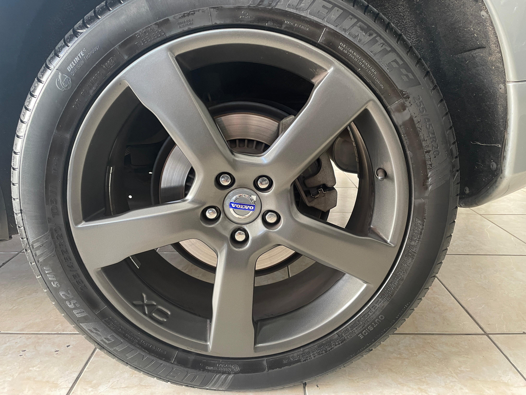 Volvo XC60 Prata