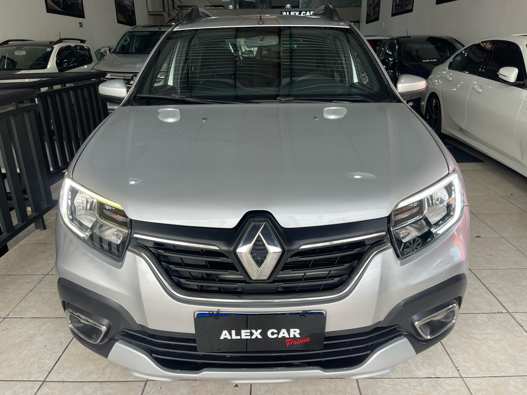 Renault Sandero Prata