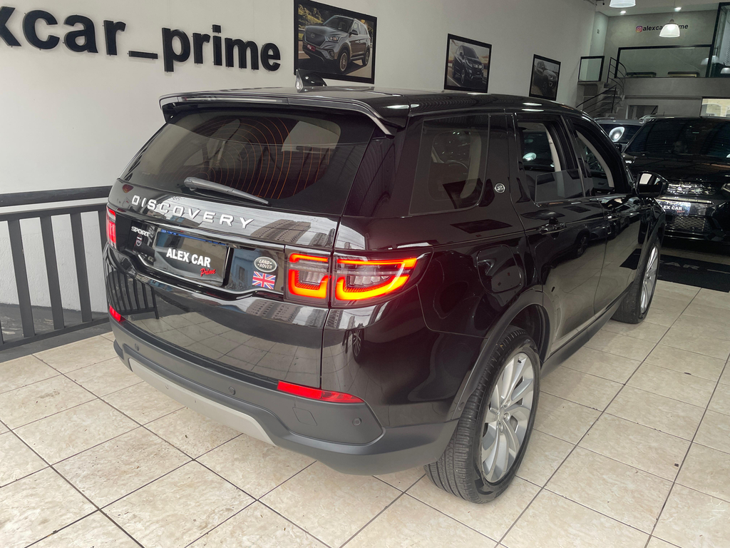 Land Rover Discovery Sport Preto